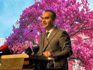 bakan kacir filistinde yapilan zulme sessiz kalmiyoruz NOKXUPaw.jpg