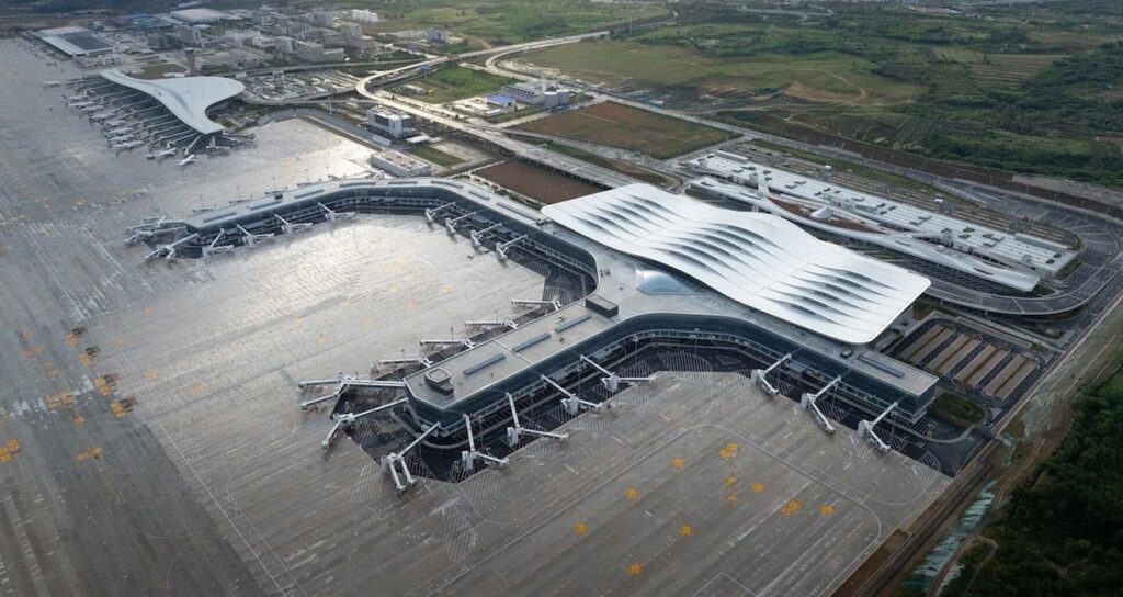 dev-havalimani-projesi-icin-ilk-kazma-vuruldu-tum-kitayi-birbirine-baglayacak-qQfquJCE