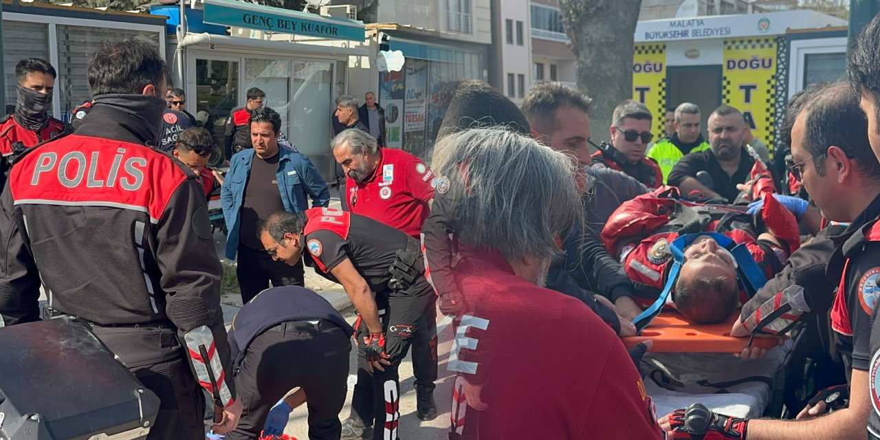 Malatya’da Trafik Kazası! İki Polis Memuru Yaralandı