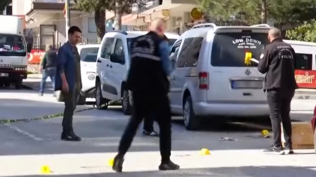 Mamak’ta Sokakta Aile İçi Kavga: Silah ve Bıçaklar Konuştu