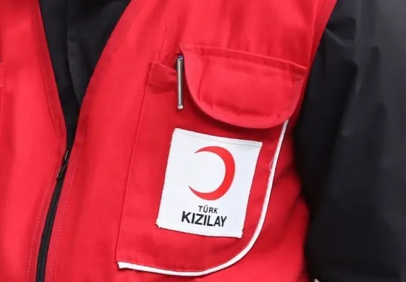 chpden-kizilay-kayseri-sube-baskaninin-paylasimina-tepki-bu-gerici-anlayisin-kizilayda-yeri-olamaz-r8N1pkwn