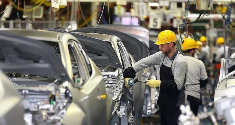japon-otomotiv-devi-ulkedeki-elektrikli-uretim-planini-askiya-aldi-gD9yiFpc