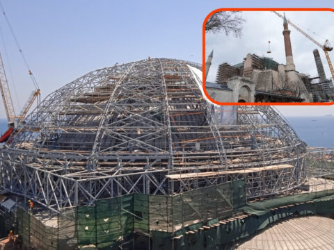 Ayasofyanin ana kubbesi gecici celik cati ve koruyucu branda ile guvence altina alindi lKEF57PK
