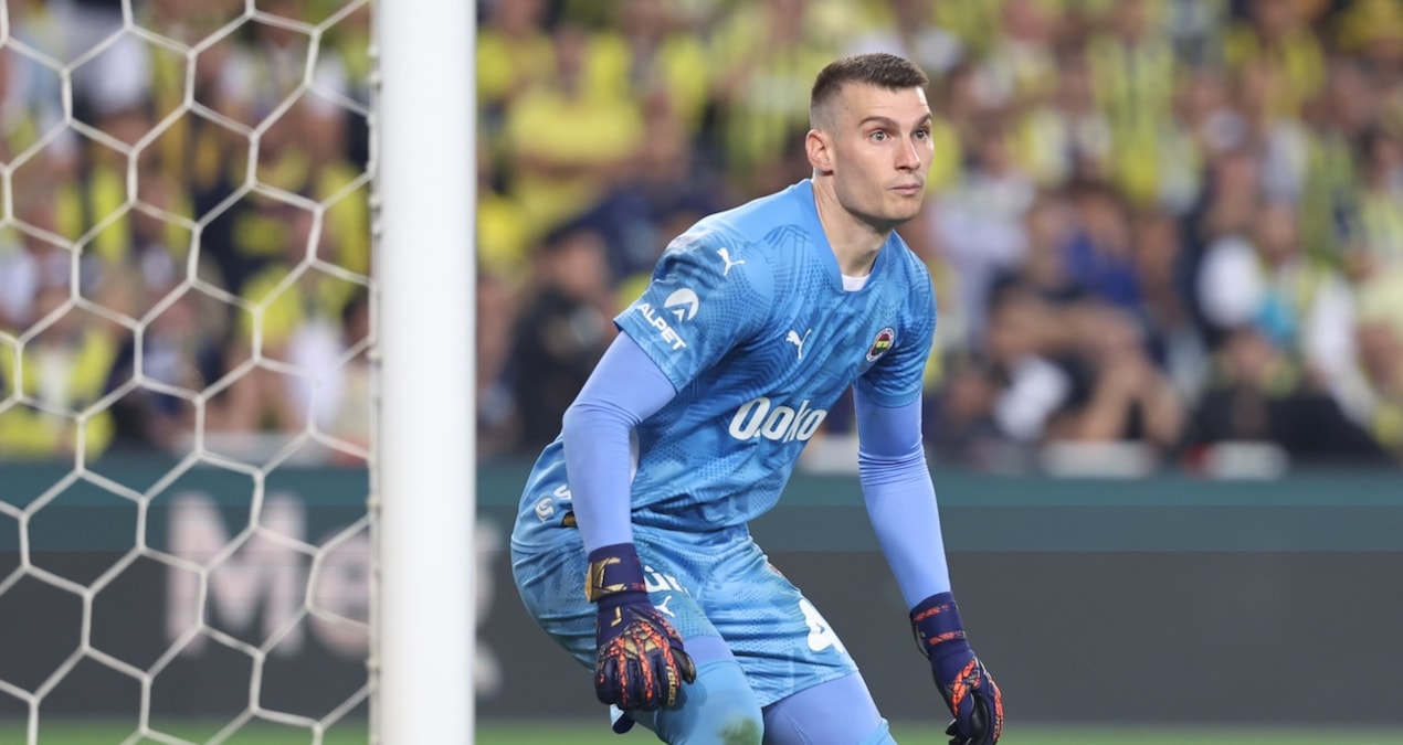 Fenerbahçe’de Livakovic’e sürpriz talip Haber gorseli
