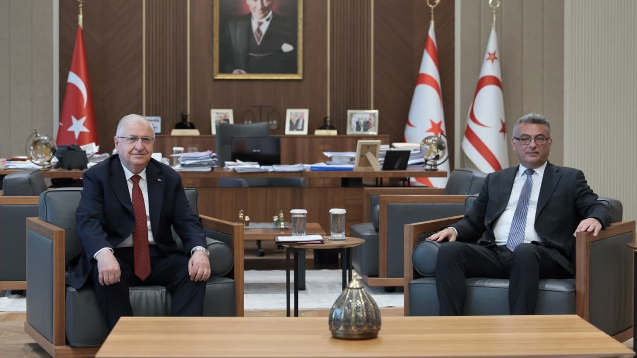 KKTC Cumhurbaşkanı Erhürman, Milli Savunma Bakanı Yaşar Güler ile bir araya geldi Img